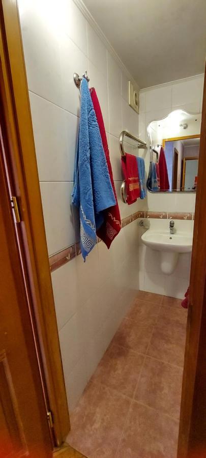 Apartment On Patriarkha Mstyslava Skrypnyka Street Киев Екстериор снимка
